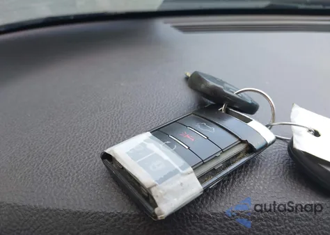 2010 Cadillac Dts Premium Collection z USA, uszkodzony, nr VIN 1G6KH5EY1AU112834